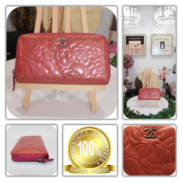 CHANEL LIMITED EDITION FLORAL 3-D WALLET!